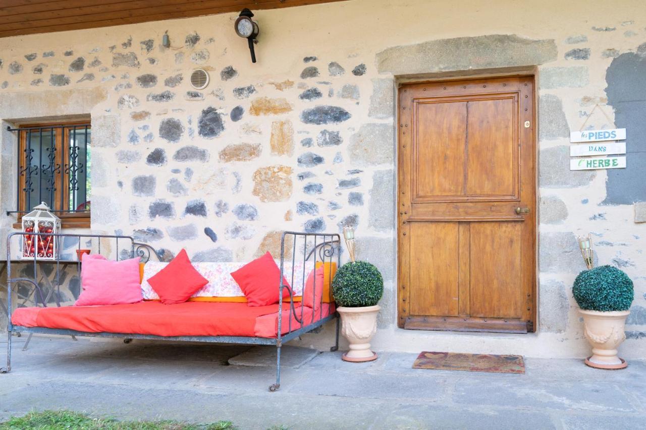 Les Pieds Dans L Herbe Meilhaud ภายนอก รูปภาพ